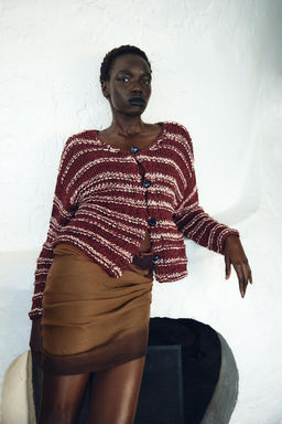 CONTRAST KNIT CARDIGAN