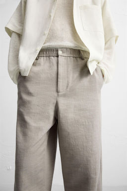 TEXTURED REGULAR FIT TROUSERS - Zara фото 5