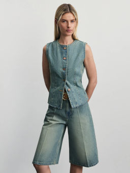 Джинсовый жилет на пуговицах / Zarina  фото 7