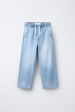 LOOSE-FITTING STRAIGHT-LEG JEANS