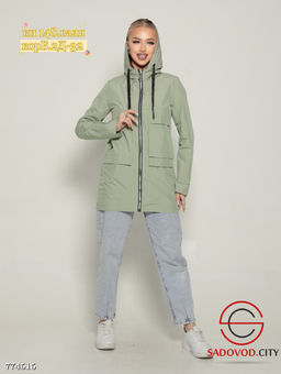 Ветровка женская весенняя