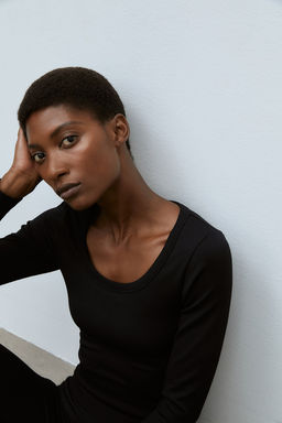 Top de deporte cropped seamless en DryMove - H&m фото 2