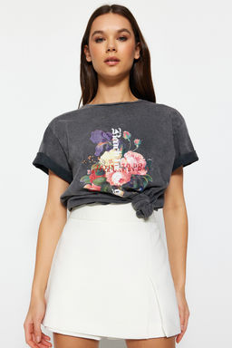 TRENDYOLMILLA Indigo %100 Pamuk Bask?l? ve Soluk Efektli Boyfriend Orme T-Shirt TWOSS23TS00281 фото 9