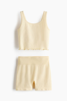 Conjunto seamless de 2 piezas con DryMove