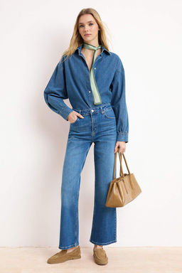 Premium Mavi Ozel Kumas Yuksek Bel Orta Esnek Straight Duz Kesim Jeans TWOSS26JE00147