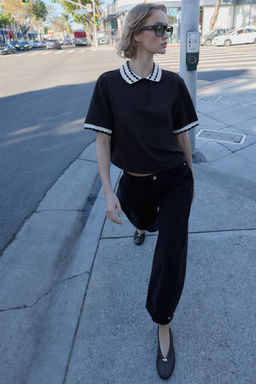 CONTRAST POLO TOP