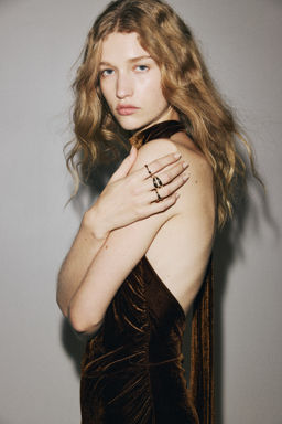 Mono halter en velour - H&m фото 2