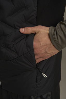 Жилет утепленный комбинированный Черный ANTA RUNNING Fleece Vest
