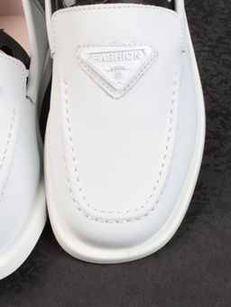 03-HY3-2D WHITE Полуботинки женские (натуральная кожа)