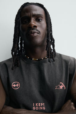 CAMISETA TANK LAVADA ESTAMPADOS / Antracita oscuro