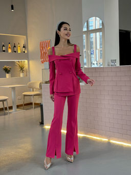 Костюм AURA 9236-170 фуксия