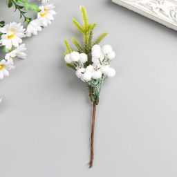 Декор для творчества «Еловая ветка и снежные шары» 22 см