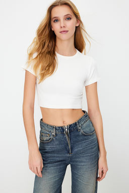 Premium Ekru-K?rm?z? Ekru Cizgili 2li Paket Viskoz Crop Esnek Orme Bluz TWOSS23BZ00194