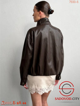 Кожаная куртка весенняя