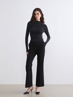 Dik Yaka Parlak G?r?n?ml? Bluz