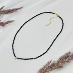 Бусы с подвеской из Шпинели черной