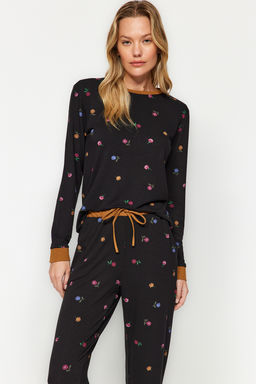 Trendyolmilla Siyah %100 Pamuklu Cicekli Tshirt-Jogger Orme Pijama Tak?m? THMAW24PT00227 фото 3