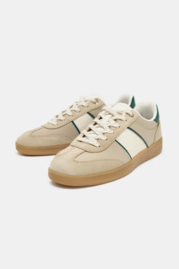 COLOURED SPORTS TRAINERS