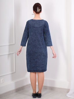 Платье джинсовое прямое миди с укороченным рукавом - Almond фото 6