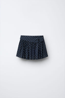 BERMUDA SKORT WITH SHINY FLORAL PRINT