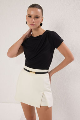 Siyah Buzgu/Drape Detayl? Fitted/Vucuda Oturan Orme Bluz TWOSS25BZ00278