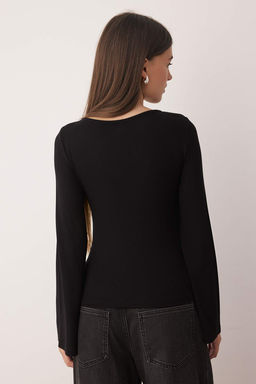 Ekru Fitted/Vucuda Oturan Kay?k Yaka Yumusak kumasl? Uzun Kollu Esnek Orme Bluz TWOAW26BZ00129 - Trendyolmilla фото 4