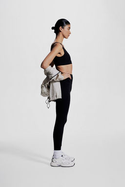 Sujetador de deporte en DryMove Medium Support - H&m фото 3