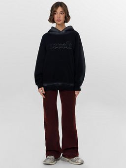 Худи женское черное с начесом и надписью Revolt - Mark formelle фото 3