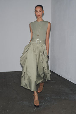 CONTRAST BELTED DRESS