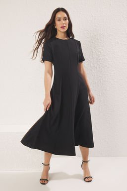 TRENDYOLMILLA Siyah Etegi Belden Ac?lan Midi Dokuma Elbise TWOSS25EL00790