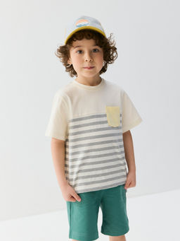 Футболка Тофу/Нарцисс с карманом