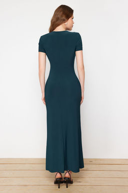 Zumrut Yesili K?sa Kol Vucuda Oturan Bisiklet Yaka Esnek Orme Maxi Kalem Elbise TWOSS24EL00097