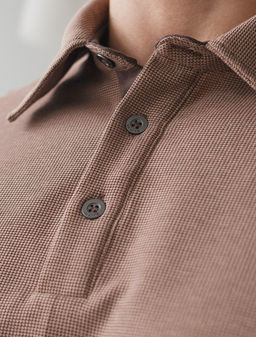 Футболка-поло из фактурного трикотажа - Vilatte фото 2