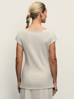 Топ со спущенным плечом и сборками / Zarina  фото 5