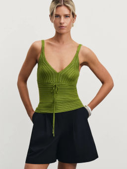 Шорты-бермуды из хлопка / Zarina