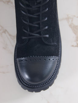 Ботинки 319.taskanabl.Черная замша+черный/байка