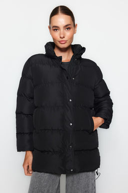 TRENDYOLMILLA Siyah Kapusonlu Su Itici Sisme Mont TWOAW24MO00184  фото 6
