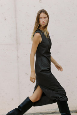 STRIPED MIDI DRESS WITH BUCKLE