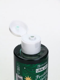 У_Winter Melody Набор в треугольной HNY, 3 геля для душа по 100 мл (10872543)