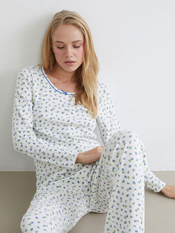 U Yaka ?i?ekli Kad?n Pijama Tak?m