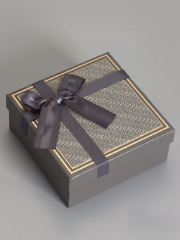 Набор подарочных коробок 3 в 1 квадратные, 19×19×9.5 см, 17×17×8 см, 15×15×6.5 см, с бантом, графитовый