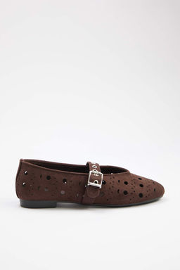 Trendyol Shoes Beyaz Lazer Kesimli Mary Jane Kad?n Balerin Babet TAKSS25BE00037 - Trendyolmilla фото 18