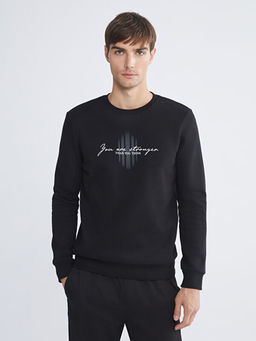 Bisiklet Yaka Bask?l? Erkek Sweatshirt
