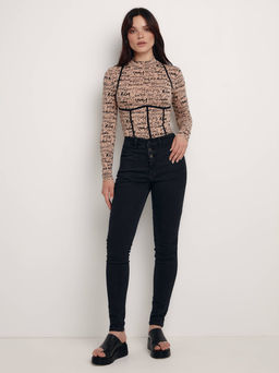 CONTE CON-520 Джинсы skinny с кокеткой и тремя пуговицами washed black