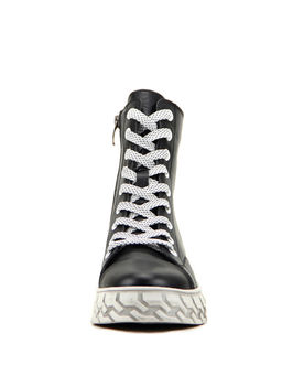 Черные кеды