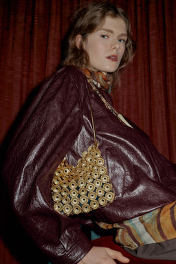 METAL APPLIQU_ BUCKET BAG - Zara фото 3