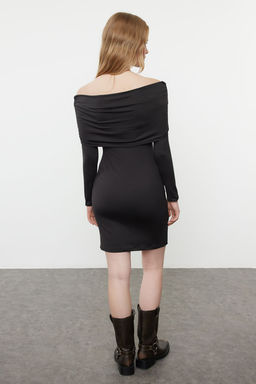 Siyah Soft Touch/Yumusak Kumasl? Fitted/Vucuda Oturan Carmen Yaka Esnek Orme Elbise TWOAW25EL00213 - Trendyolmilla фото 5