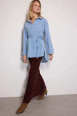 TRENDYOLMILLA Koyu Mavi Oversize Baglamal? Denim Gomlek TWOAW25GO00082  фото 19