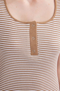 Trendyolmilla Vizon Cizgili-Siyah Duz 2li Paket Vucuda Oturan C?tc?tl? Fitilli Esnek Orme Bluz TWOSS25BZ00511
