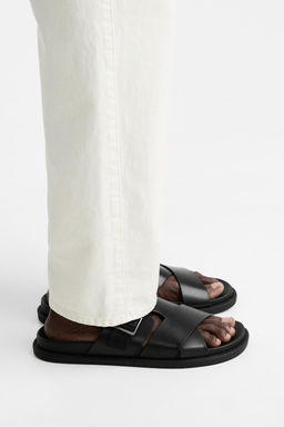 Criss-cross sandals with buckle - Zara фото 2